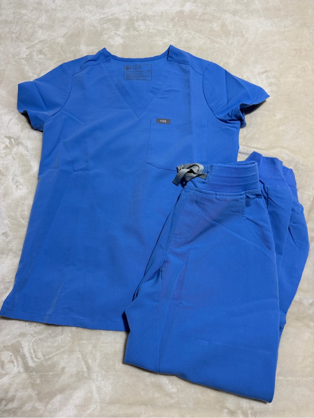 FIGS Scrub Set in Blue